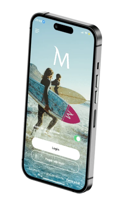 Iphone 14 pro com a App Millennium