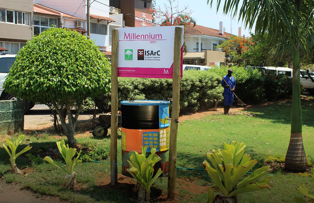 Uma Cidade Limpa Pra Mim - Recicla e Ganha, em parceria com a Associação AMOR (Moçambique)
